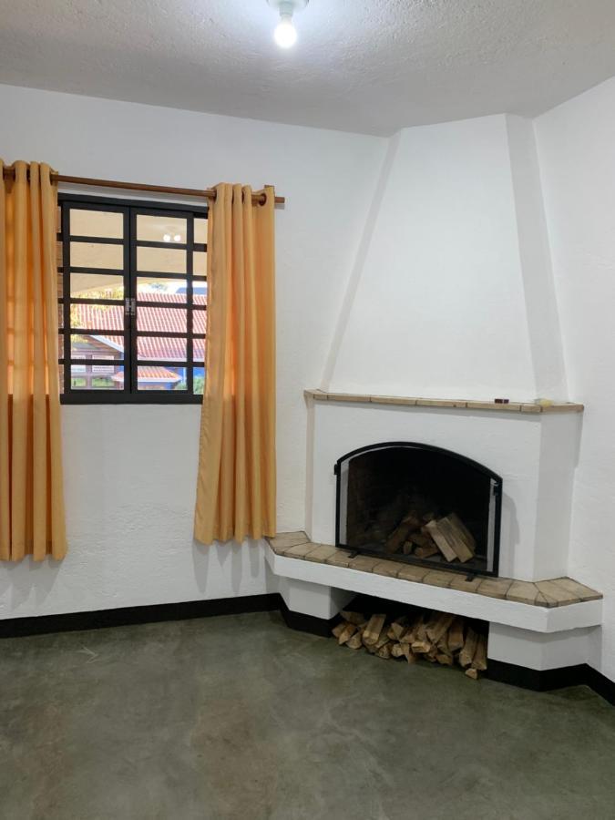 Casa Da Ines Exclusiva Para 01 Ou 02 Casais Ou Familia Monte Verde  Dış mekan fotoğraf